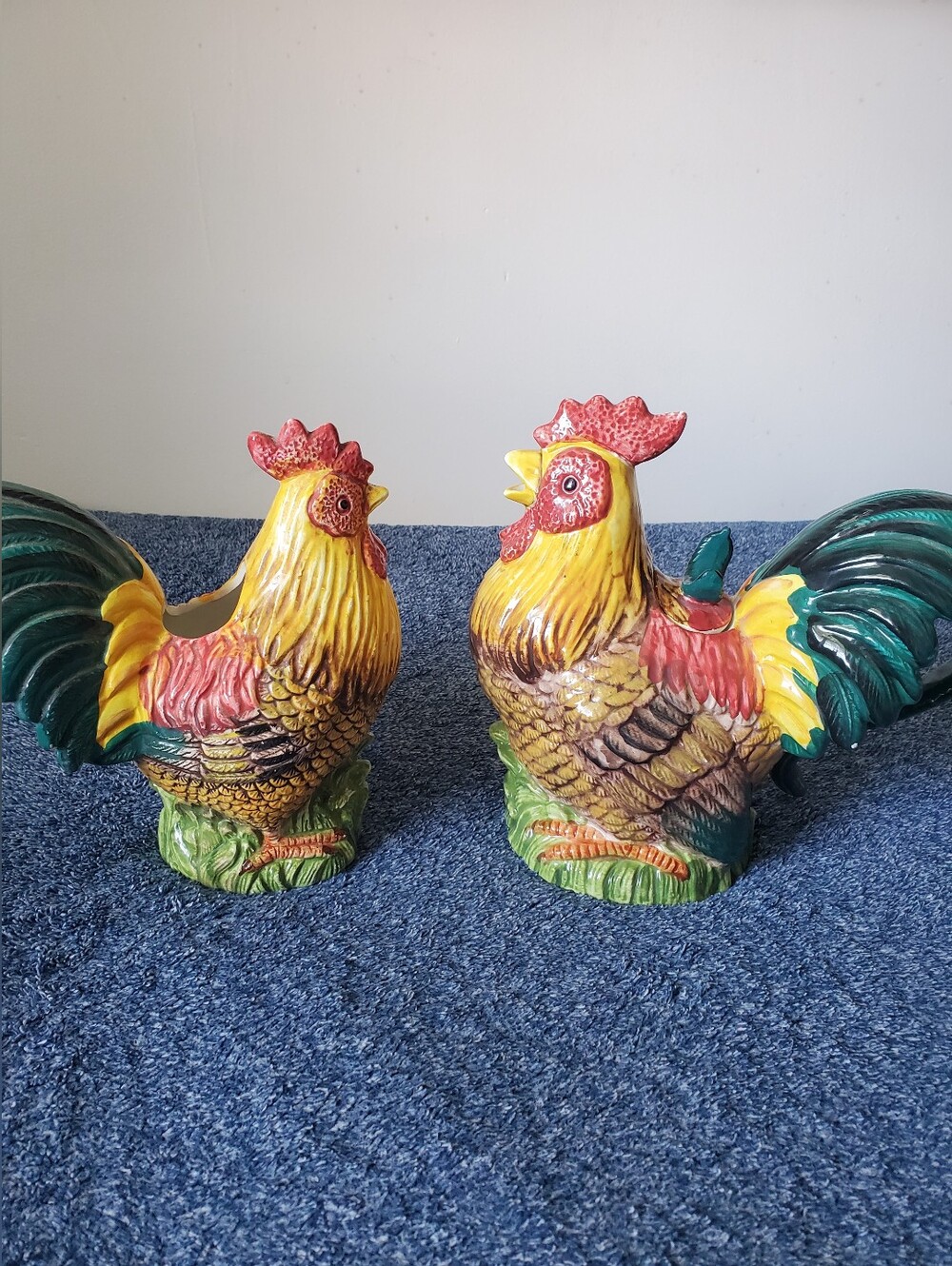 Vintage Ceramic Rooster & Hen Farmhouse Kitchen Decor Statue Set (8" & 7.5")